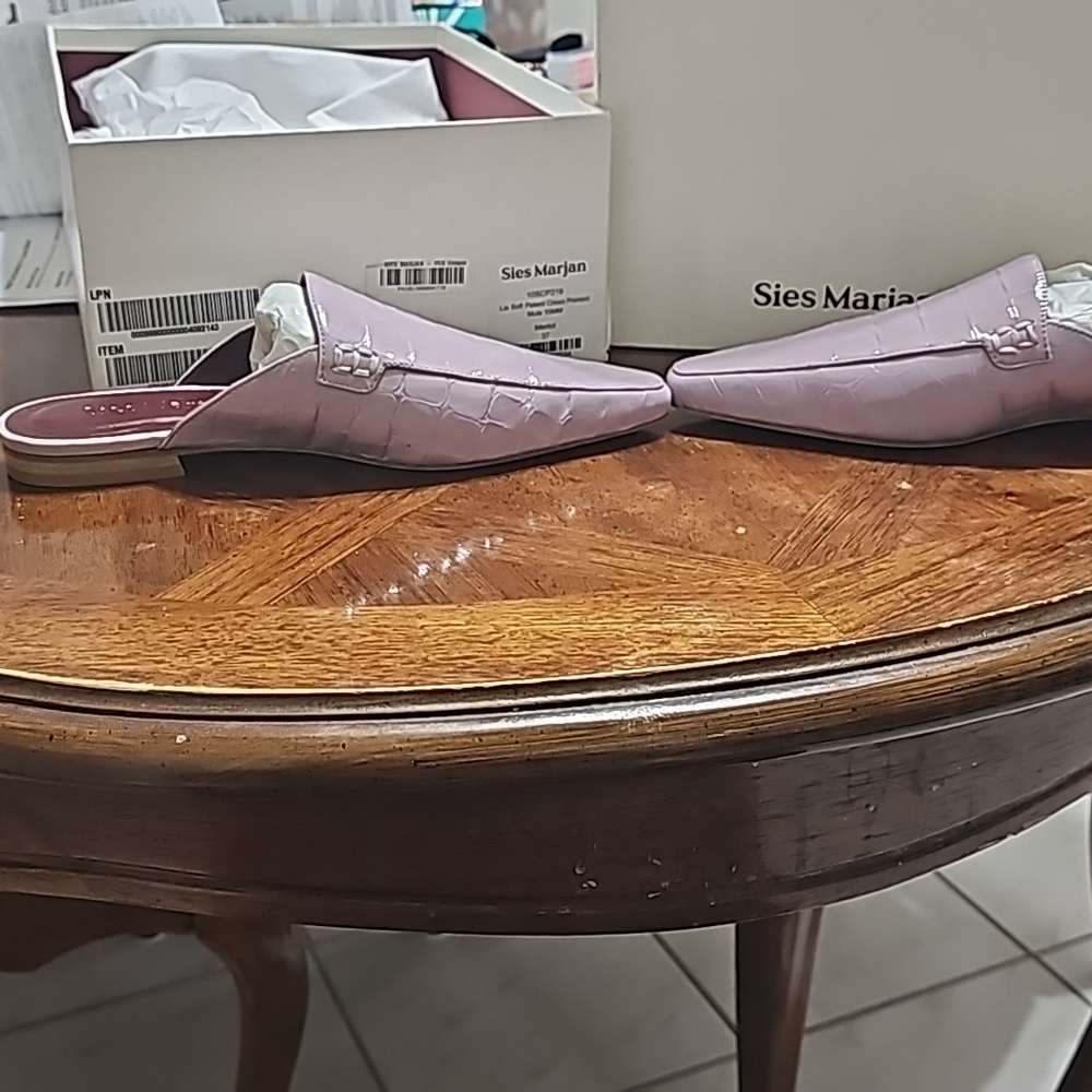 Sies Marjan Soft Patent Croc Pointed Mule